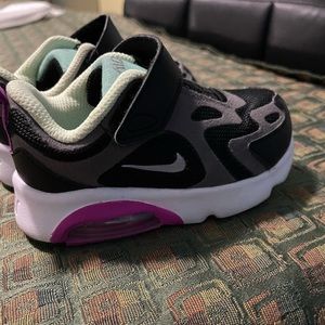 Air max for baby